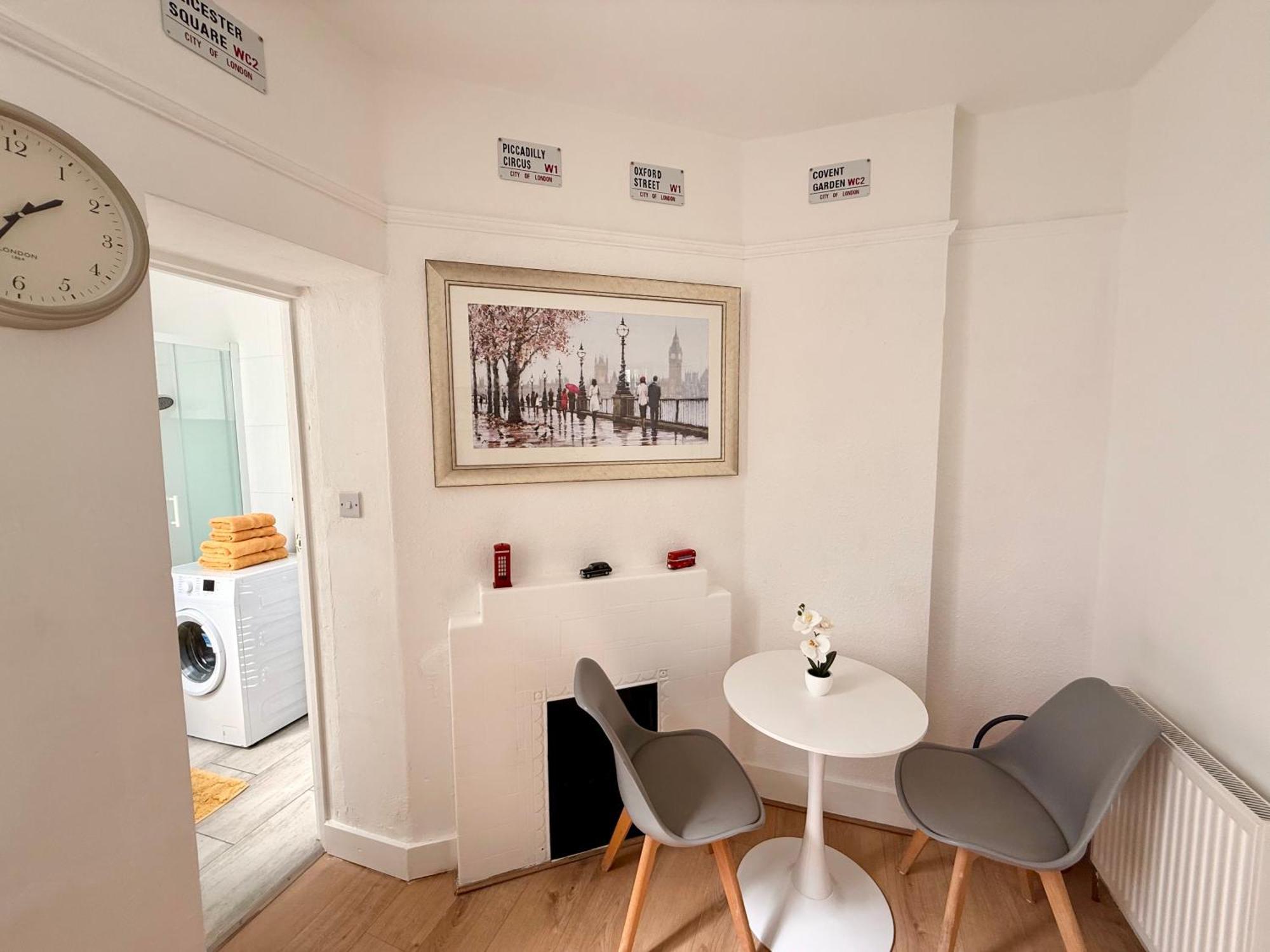 Candy Cafe Apartment Londra Exterior foto